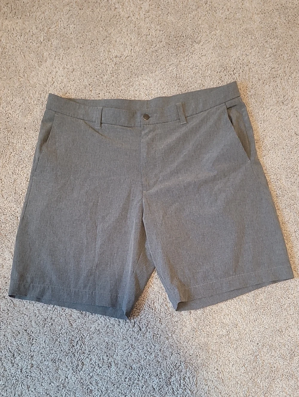 Callaway Men's Gray Performance Flat-Front Shorts